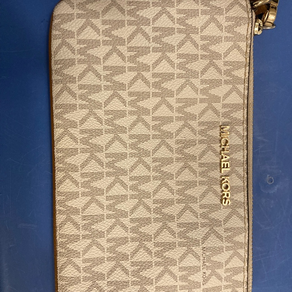 Michael Kors Beige Wristlet